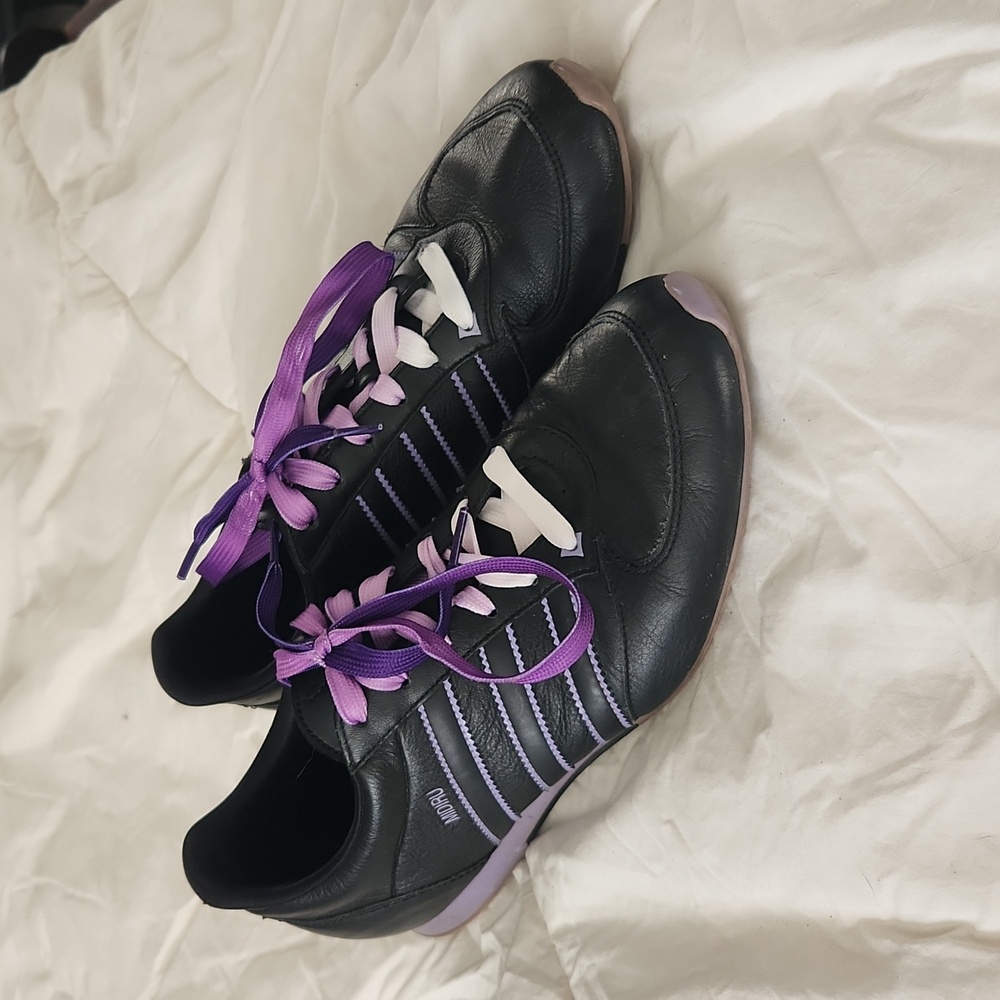 Adidas Midiru shoes, black leather with lavender highlights, women's US8.5/UK7